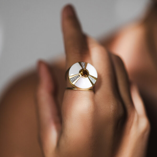 Anel Solar Cravejado