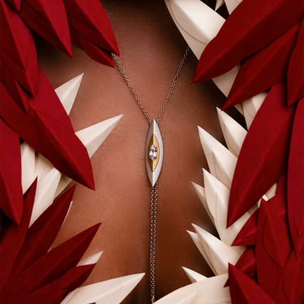 Colar Revoada Essência